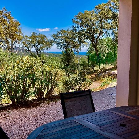 Les Restanques vue mer 5 pers Glycine 2067 Grimaud Eksteriør bilde